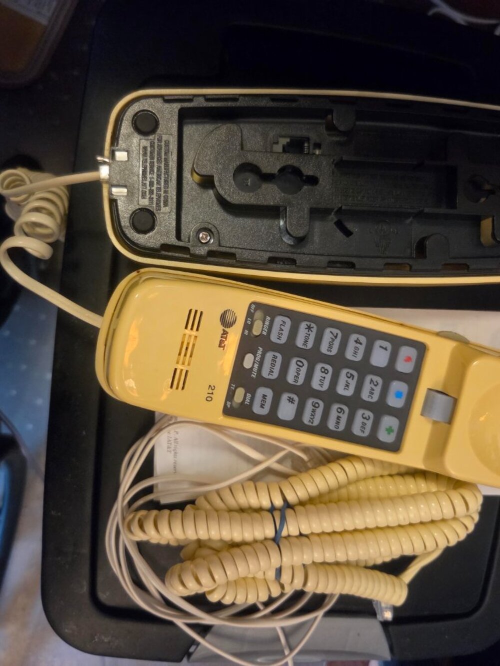 Vintage AT&T Trimline 210 Yellow Touch-Tone Corded Phone LQQK!!